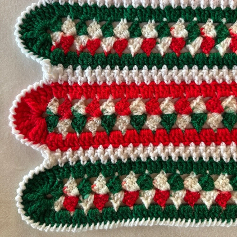 Hand-Crocheted Holiday Scalloped Edge Afghan Blanket Throw (62” x 54”)